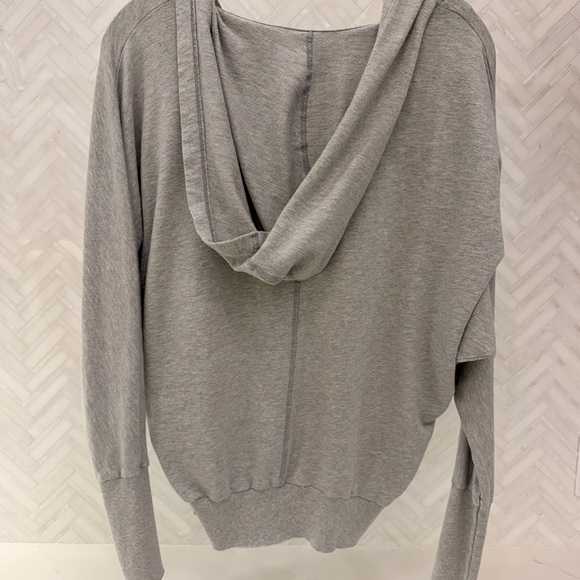 Beyond Yoga Heather Gray Hooded Pullover - Small - Nordstrom - Picture 2 of 3